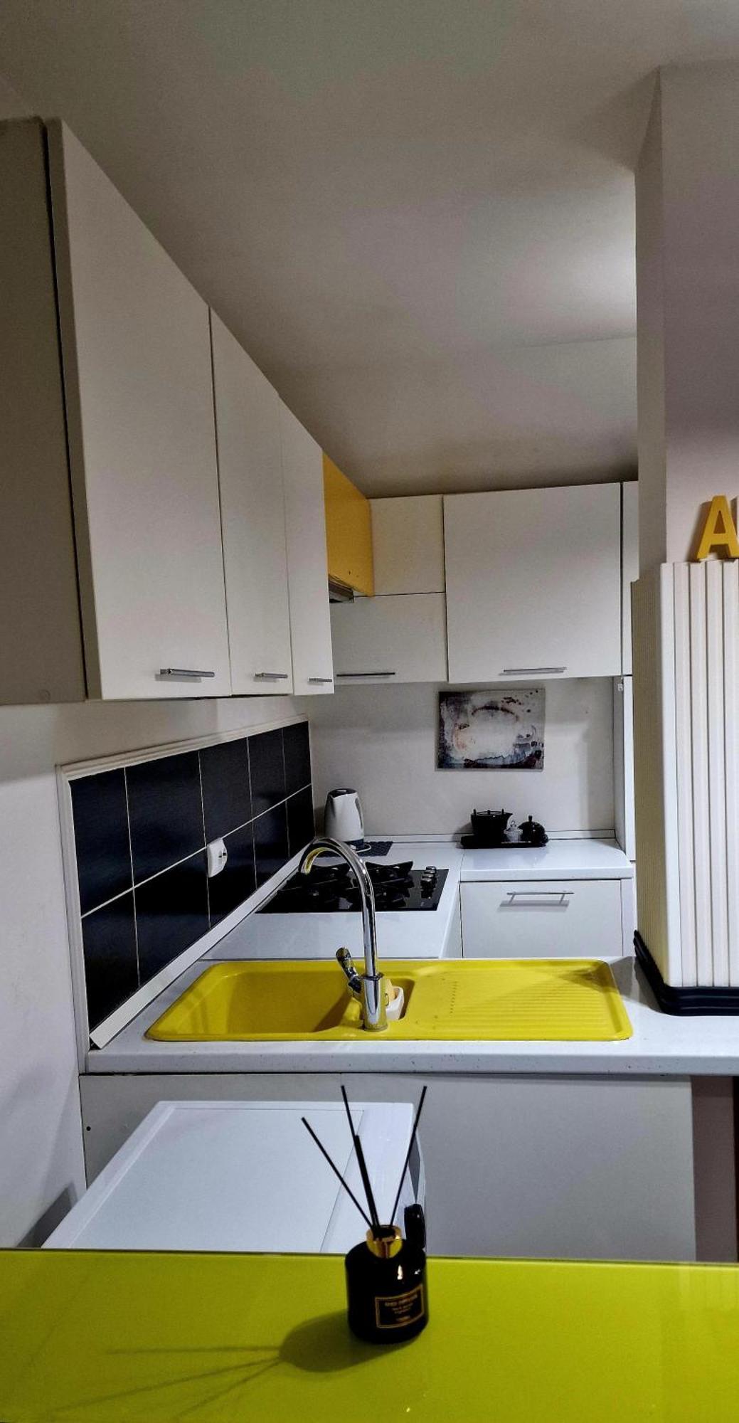 Hotel Jolie Apartments Galaţi Екстериор снимка